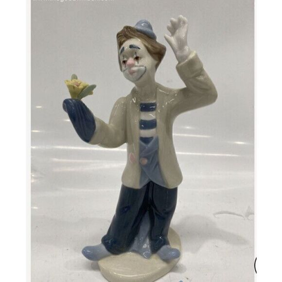 Vintage Paul Sebastian 1993 DESAKO, FEELINGS, CLOWN Magician Porcelain Figurine - Picture 1 of 16